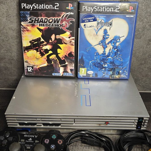 PlayStation 2 Silver μεταχειρισμένο με χειριστήριο και 2 παιχνίδια