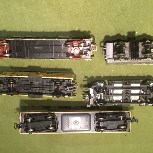 FOBBI Jouef HO 1/87 train cars and track cleaning car set used