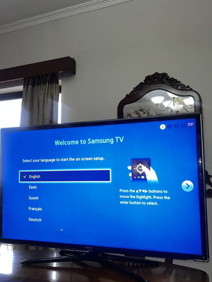 Samsung 40" Full HD 3D TV UE40F6100AW
