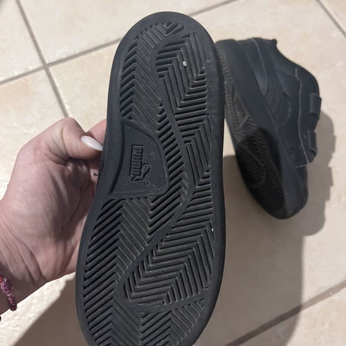 Puma kids' sneakers size 27, black