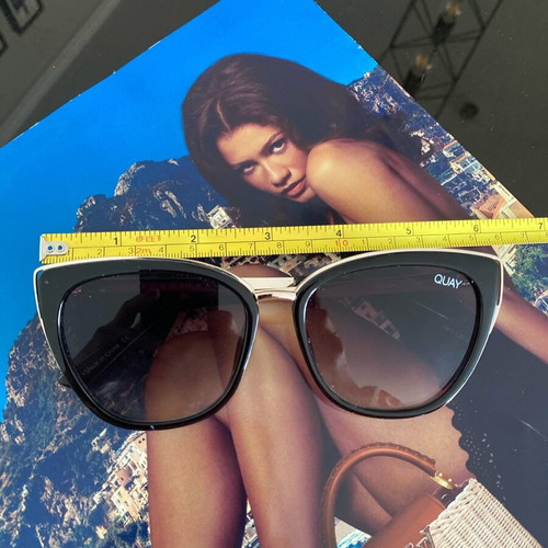 Quay Australia sunglasses used butterfly black with gold