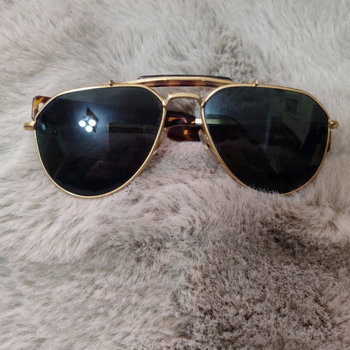 S33 90s vintage sunglasses new with UV400 protection