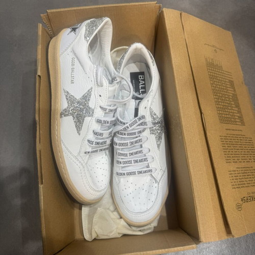Golden Goose shoes size 39 new