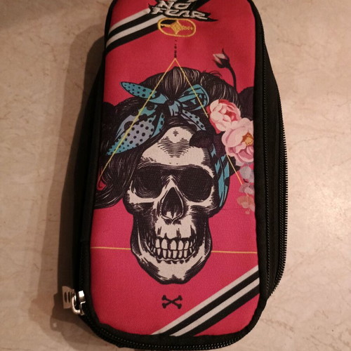 No Fear Skully pencil case like new with two compartments