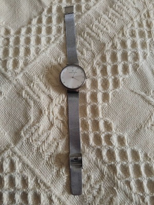 Daniel Klein women's watch silver mesh bracelet used with minor dial detail