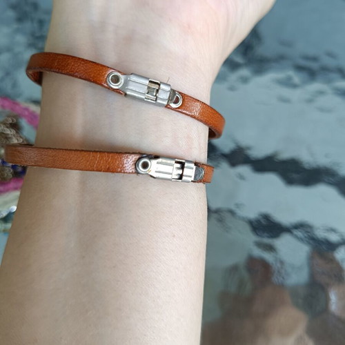 Leather bracelets like new, genuine from Florence, brown
