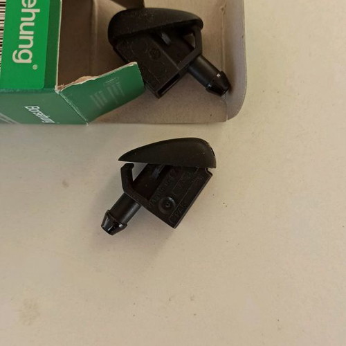 Skoda windshield washer nozzles new for Fabia and Octavia