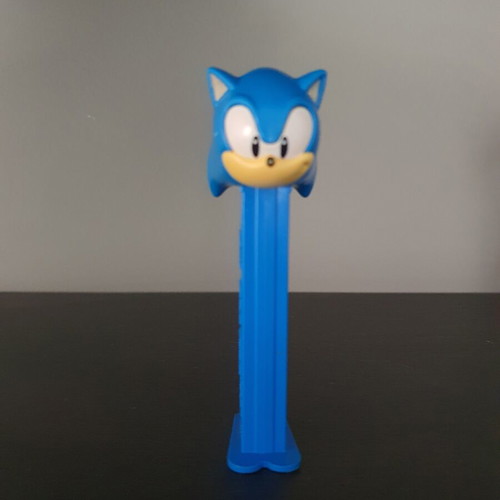 Pez Sonic Hedgehog dispenser used