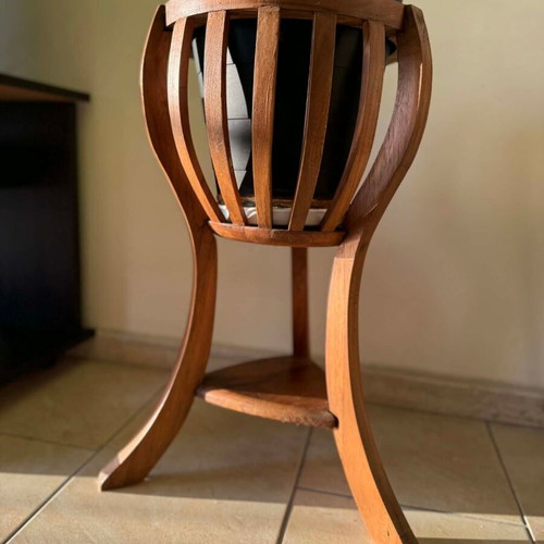 Ξύλινη ανθοστήλη teak μεταχειρισμένη με σχεδιασμό καλάθι