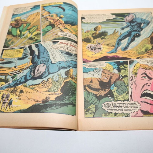 Aquaman #42 comic book used, 2nd appearance Black Manta