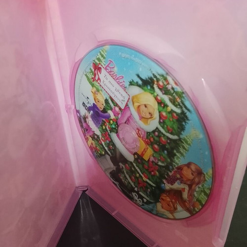 Barbie A Perfect Christmas DVD used, dubbed