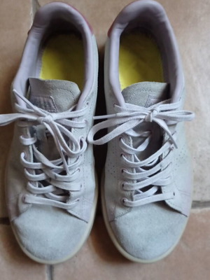 Adidas dusty pink sneakers size 38, gift grey jacket