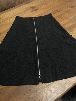Zara Midi Skirt like new, black, size M 38 10