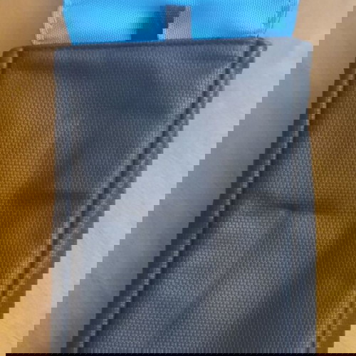 Калъф за PS Vita употребяван с износвания и петно