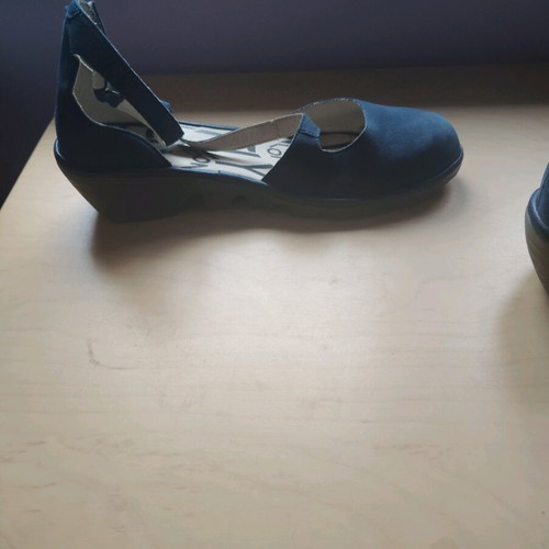 Fly London Piat women's shoes size 40 like new, blue