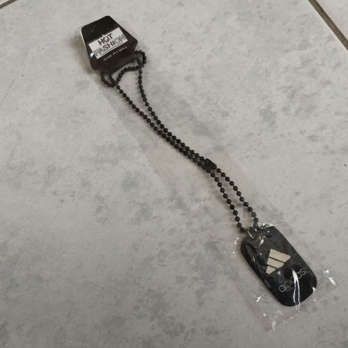 Adidas κρεμαστό μενταγιόν μαύρο καινούργιο unisex