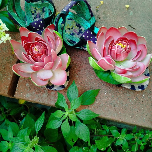 Irregular Choice platform sandals like new, size 37, 3D floral design