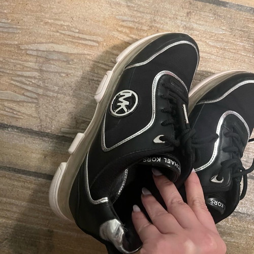 Michael Kors sneakers used, size 38.5, black and silver
