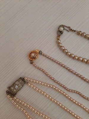 3 vintage necklaces with old-fashioned clasps