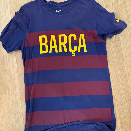 Nike collectible FC Barcelona shirt like new, official replica