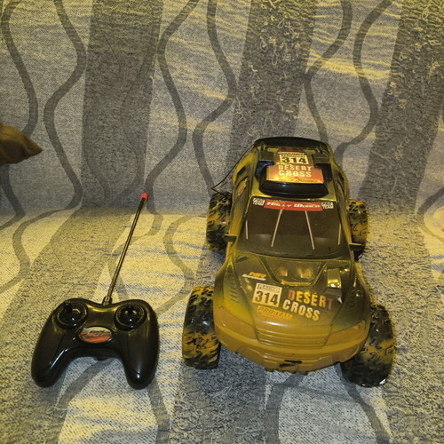 Topbrands Car 1:16 Full Function R/C Mud Rally Truck like new