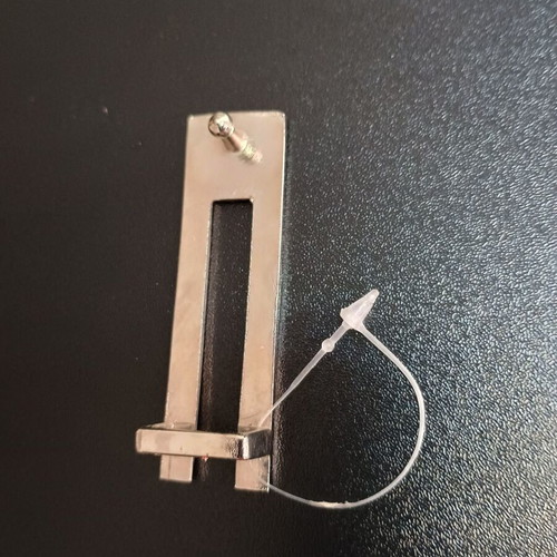 Tokes silver metal belt clips new, adjustable