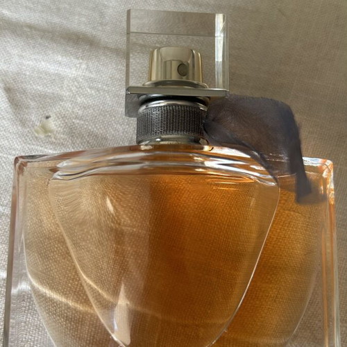 La Vie Est Belle 75 ml Eau de Parfum used, authentic