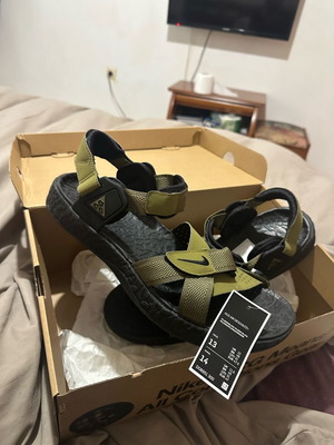 Nike παπούτσι ανδρικό αθλητικό καινούργιο, μέγεθος 46, μαύρο και πράσινο