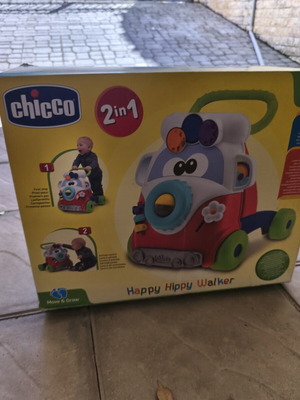 Chicco Strata Happy Hippy Walker like new