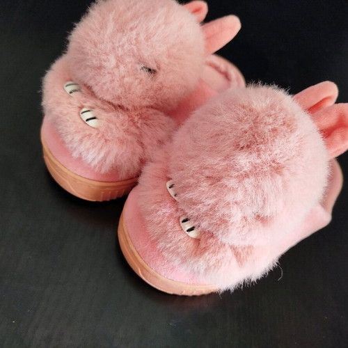 Pink kids slippers bunny size 26-27 like new