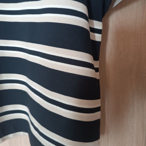 COS Clean Cut T-Shirt Like New Size L Black Beige Stripes