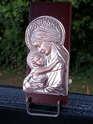 Silver icon of Panagia Vrefokratousa like new