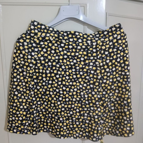 Zara mini skirt Small/Medium, polyester and cotton with pleats