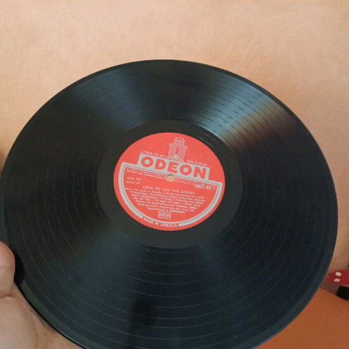 Record used, dances from all over Greece, traditional