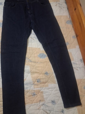 Back 2 Jeans women's slim fit dark blue jeans size L like new