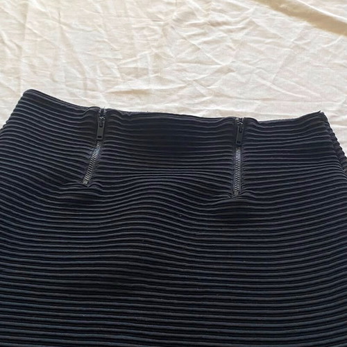 Bershka mini skirt tight fitted used, black