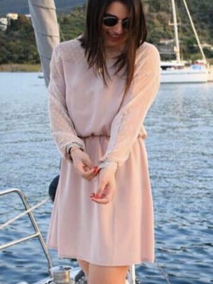Salmon dress with lace sleeve like new, size M