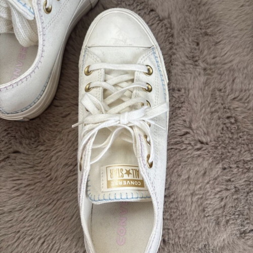 Converse Chuck Taylor Cotton White Sneakers Size 39 EU Like New