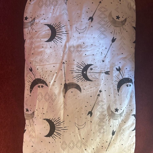 La millou baby pillow like new