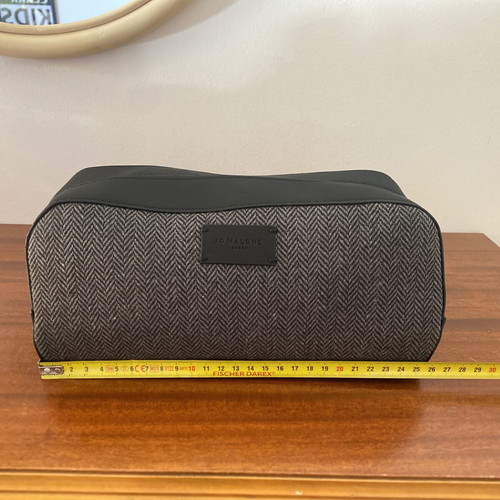 Jo Malone London men's cosmetic bag dopp kit like new, black and grey