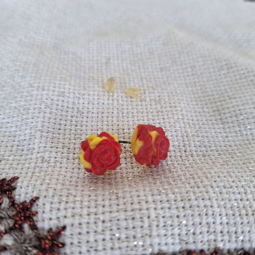 Polymer clay rose earrings custom made, two-tone