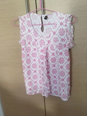R Linea Summer Women's Blouse like new, one size, white pink