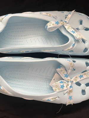 Beach shoes