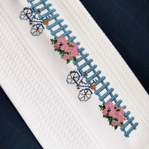 Kitchen Towels set of three embroidered with bicycle design new