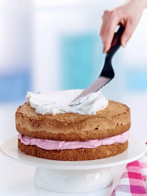 Tupperware Μακριά σπάτουλα Καινούργια, ιδανική για κρέπες και τούρτες