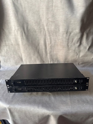 Acoustic Audio GE-31 31-Band Graphic Equalizers pair like new