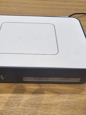 Oxygen Mini Office router modem like new, professional VPN router