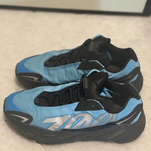 Yeezyx Adidas sneakers like new size 42 blue