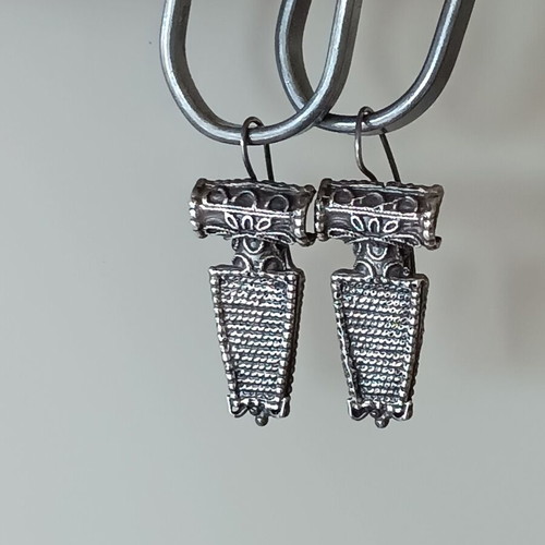 Silver earrings 950 like new, about 4cm, with box