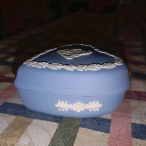 Jasperware Heart Jewelry Box new by Wedgwood